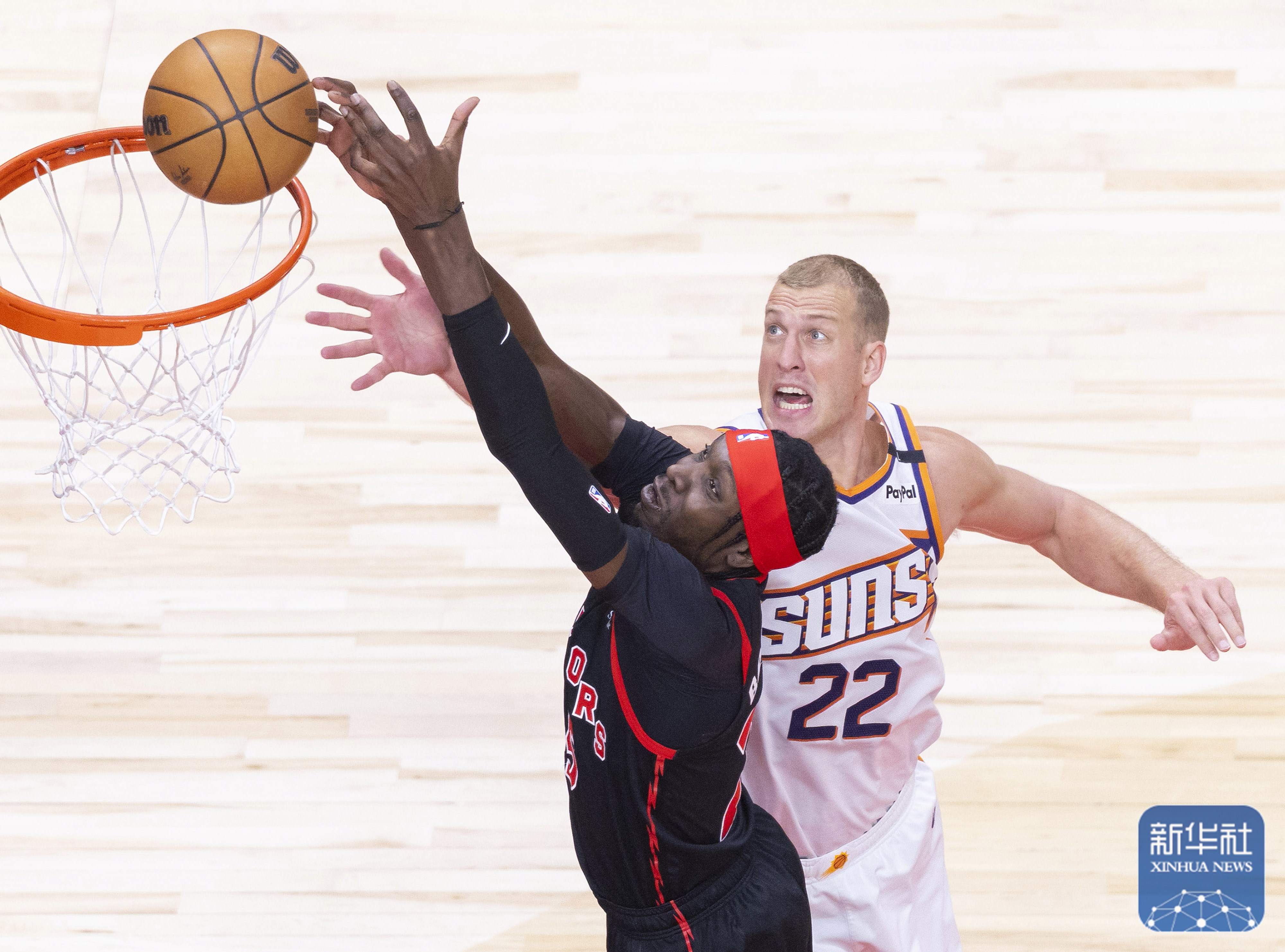 猛龙队抢得NBA总决赛先机